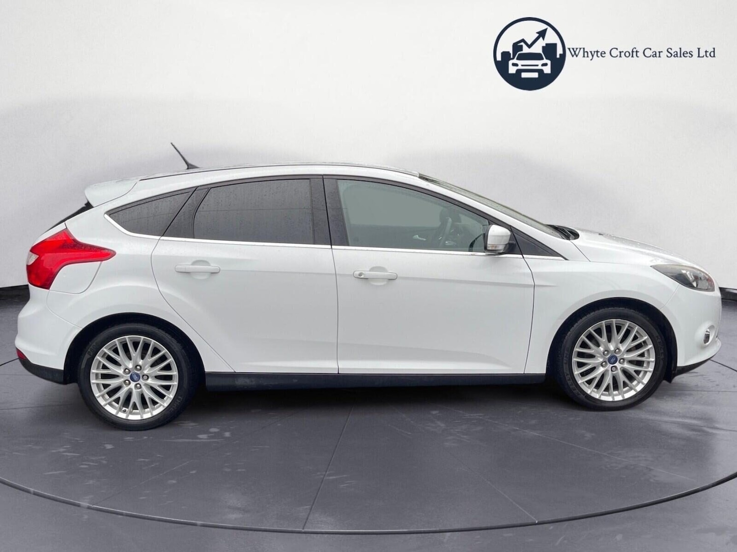 Used Ford Focus 2014 for sale - 76126599: Photo 9