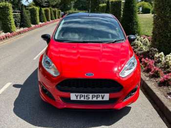 Used Ford Fiesta 2015 for sale - 75035730: Photo