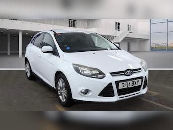 2014 - 1.0 125 EcoBoost Titanium Navigator 5dr