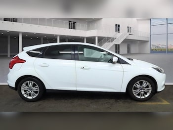 Used Ford Focus 2014 for sale - 77046428: Photo