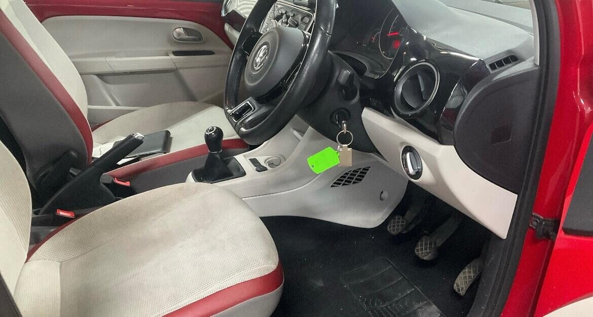 Used Volkswagen up! 2015 for sale - 78198325: Photo 5