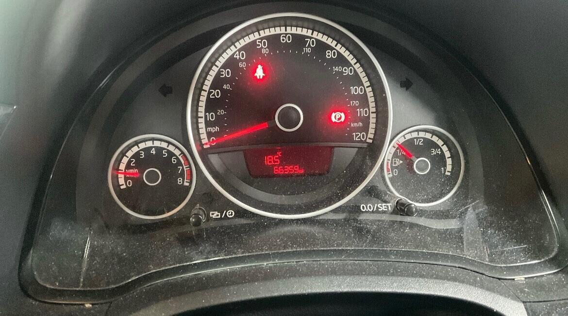 Used Volkswagen up! 2015 for sale - 78198325: Photo 7