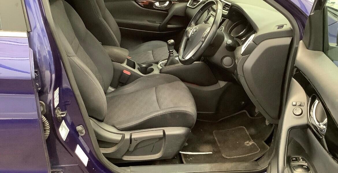 Used Nissan Qashqai 2015 for sale - 77850555: Photo 6