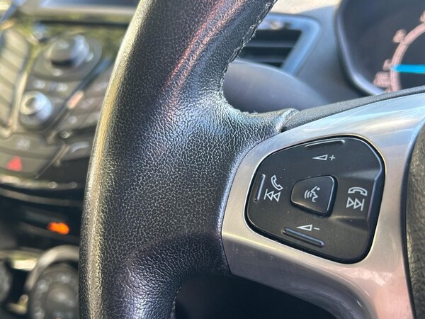 Used Ford Fiesta 2013 for sale - 74791049: Photo 17