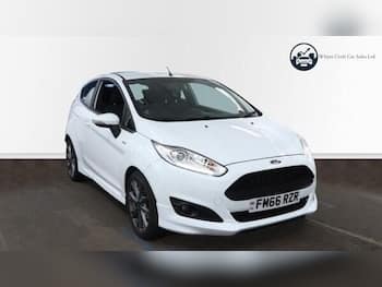Used Ford Fiesta 2017 for sale - 79672884: Photo