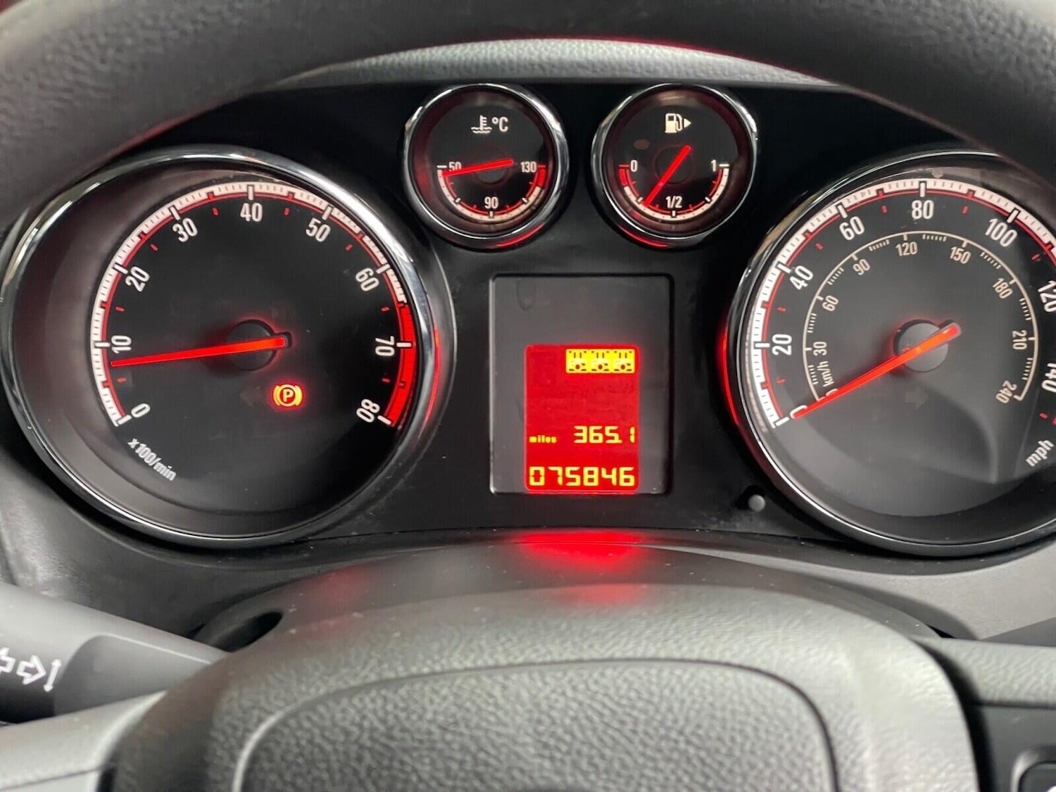 Used Vauxhall Meriva 2014 for sale - 76594899: Photo 13