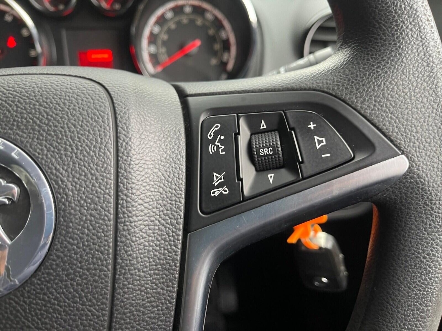 Used Vauxhall Meriva 2014 for sale - 76594899: Photo 23