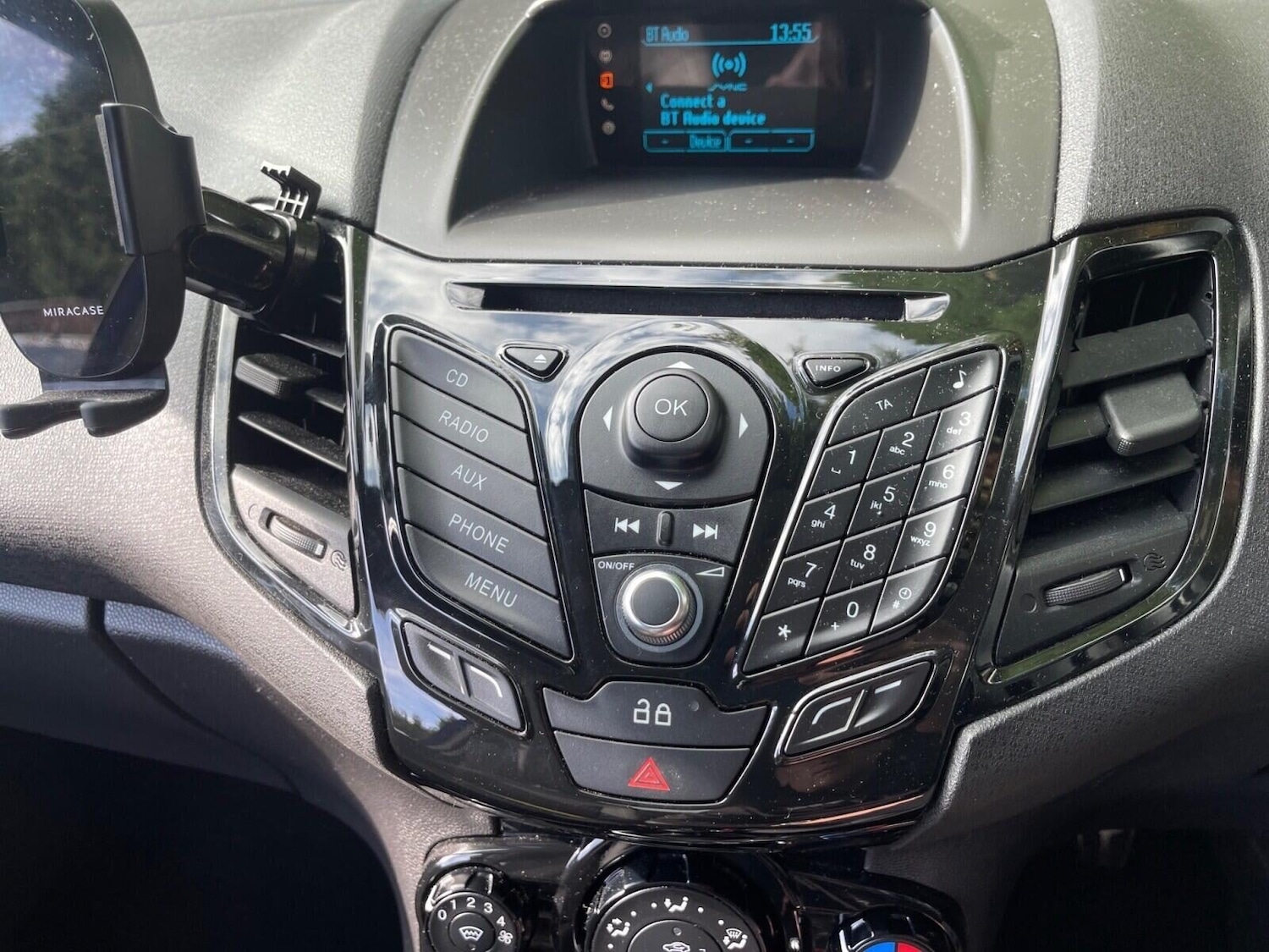 Used Ford Fiesta 2014 for sale - 76119906: Photo 23