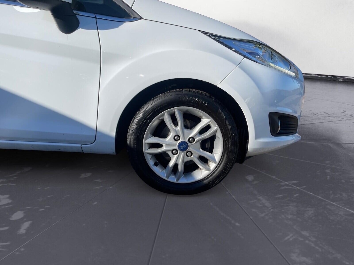 Used Ford Fiesta 2017 for sale - 76148720: Photo 10