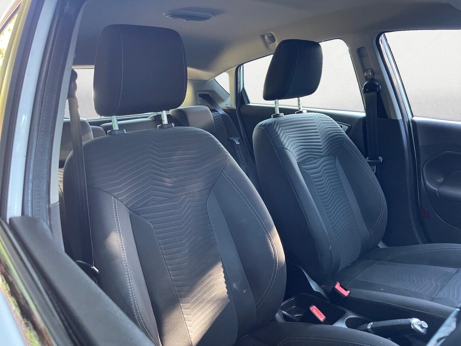 Used Ford Fiesta 2017 for sale - 76148720: Photo 14