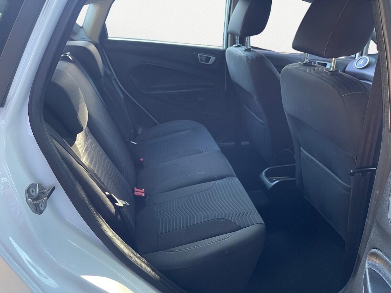 Used Ford Fiesta 2017 for sale - 76148720: Photo 16