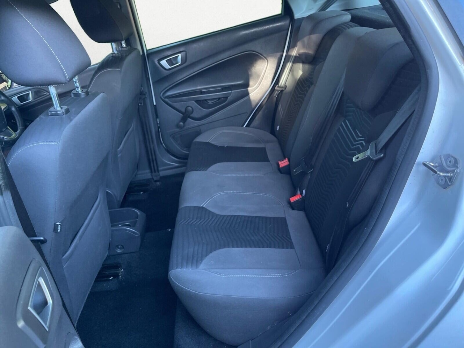 Used Ford Fiesta 2017 for sale - 76148720: Photo 17
