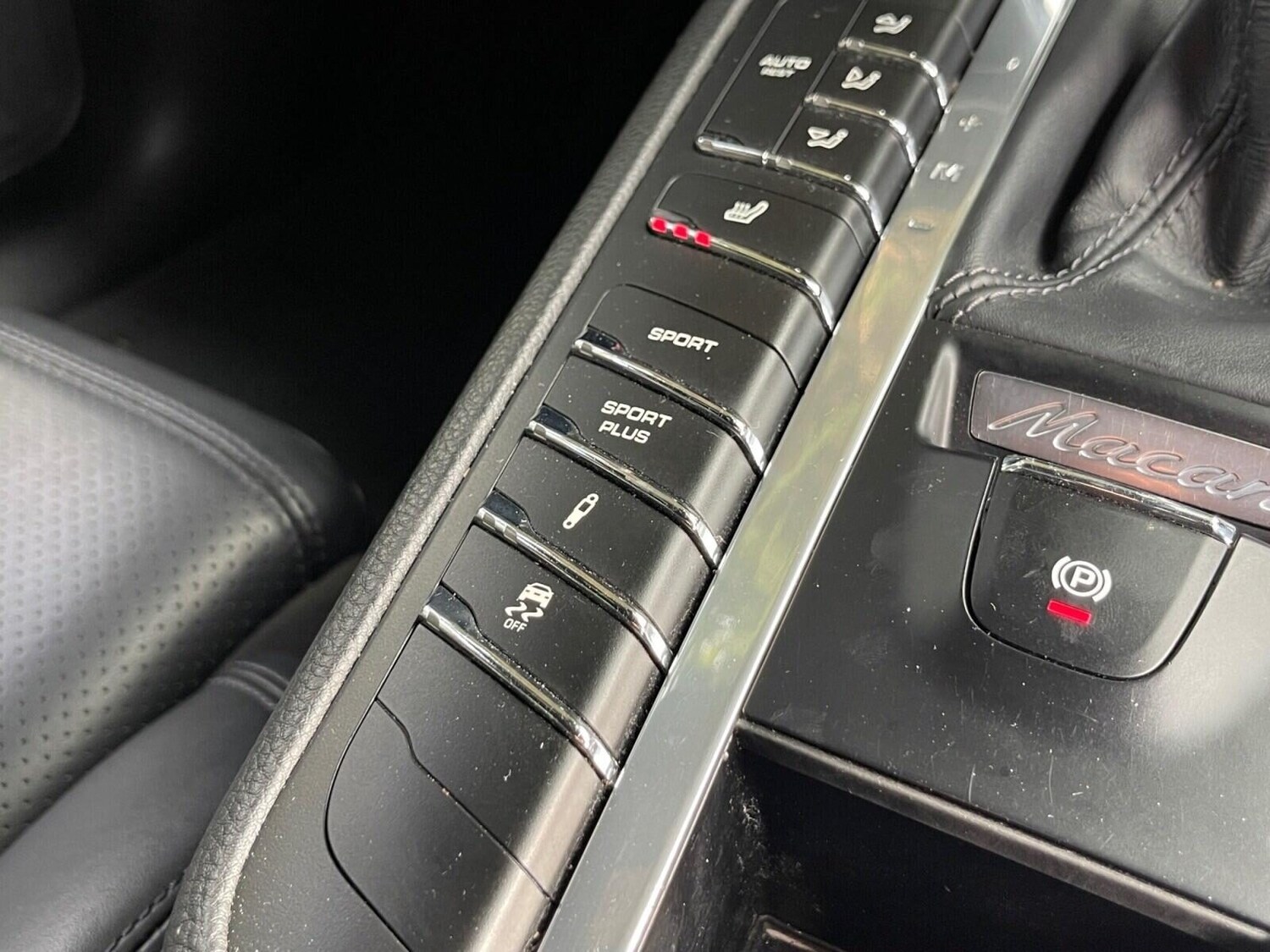 Used Porsche Macan 2018 for sale - 76211451: Photo 38