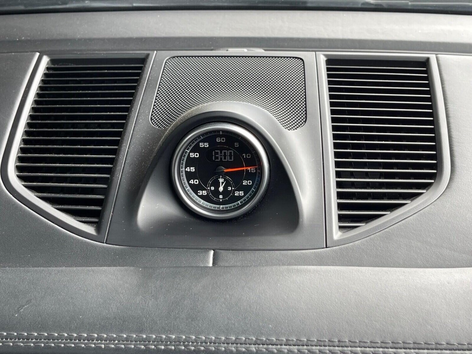 Used Porsche Macan 2018 for sale - 76211451: Photo 47