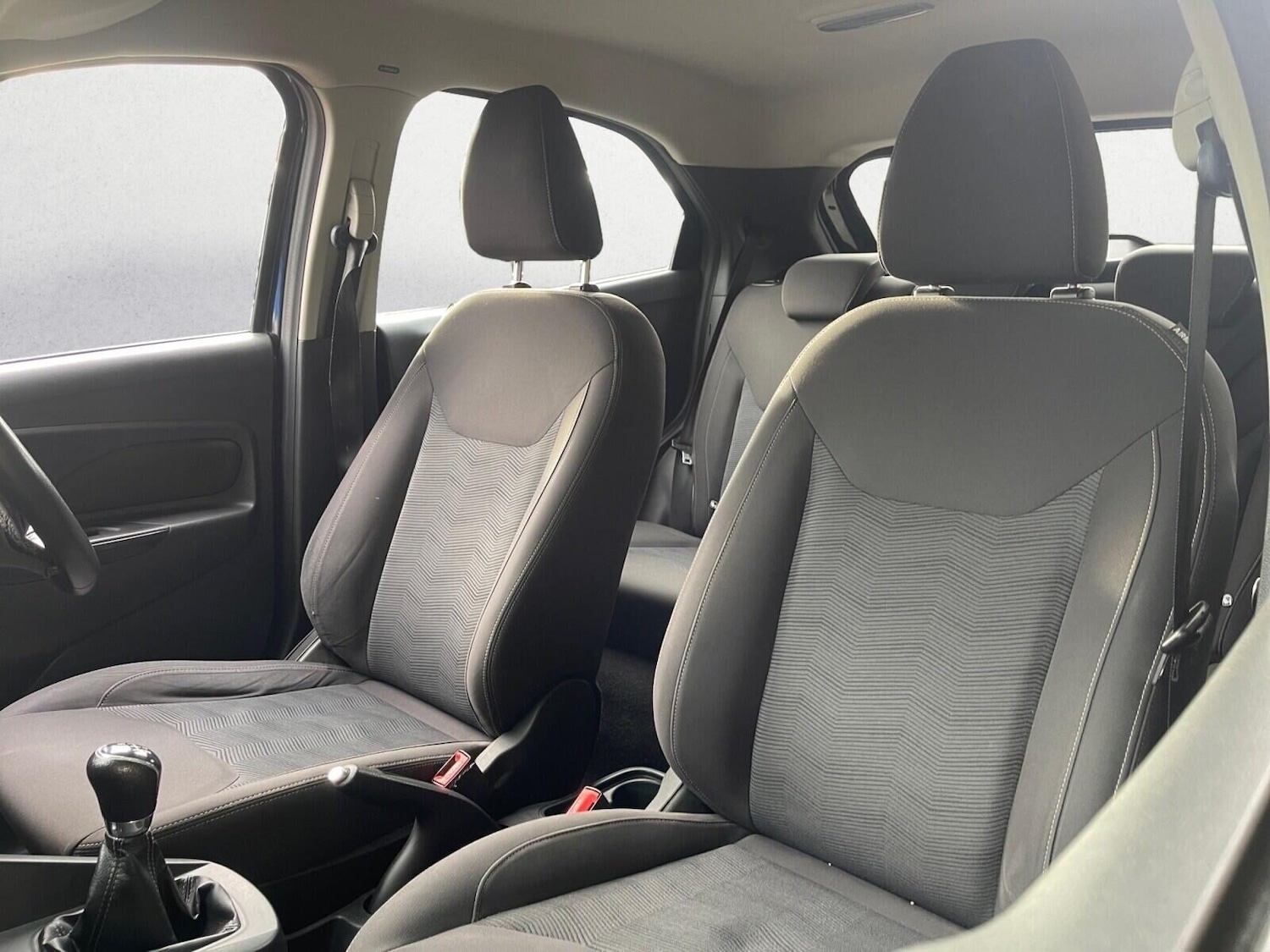 Used Ford Ka+ 2017 for sale - 76600031: Photo 15