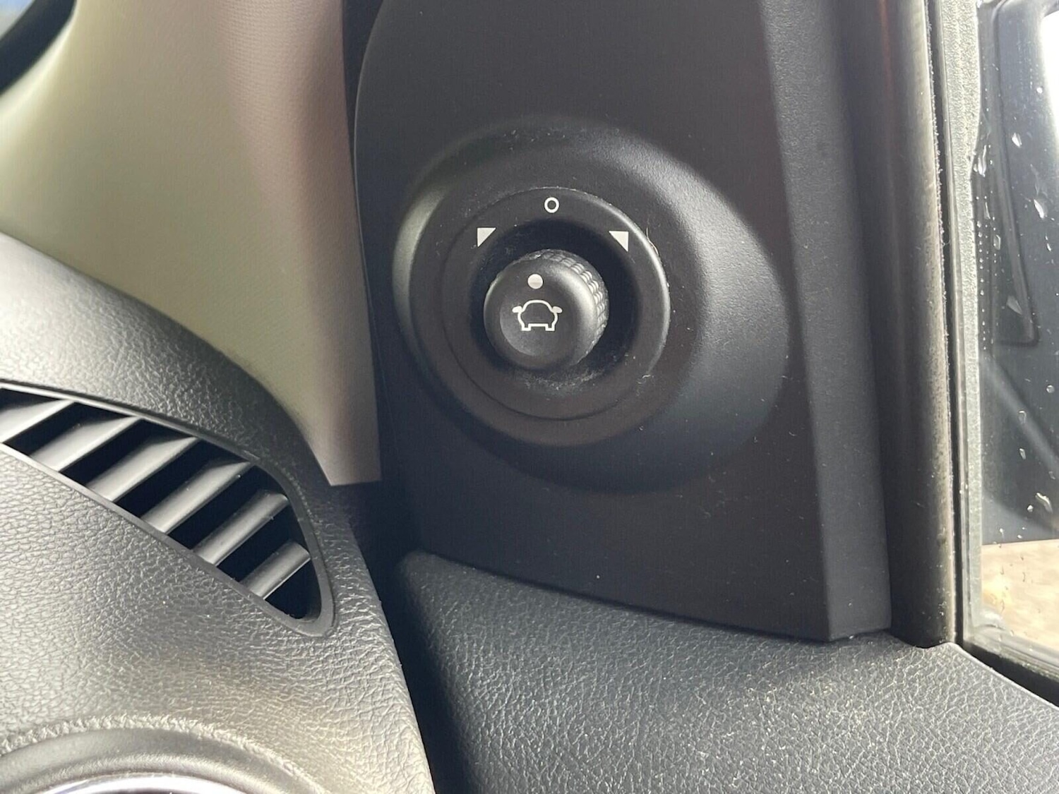 Used Ford Ka+ 2017 for sale - 76600031: Photo 25