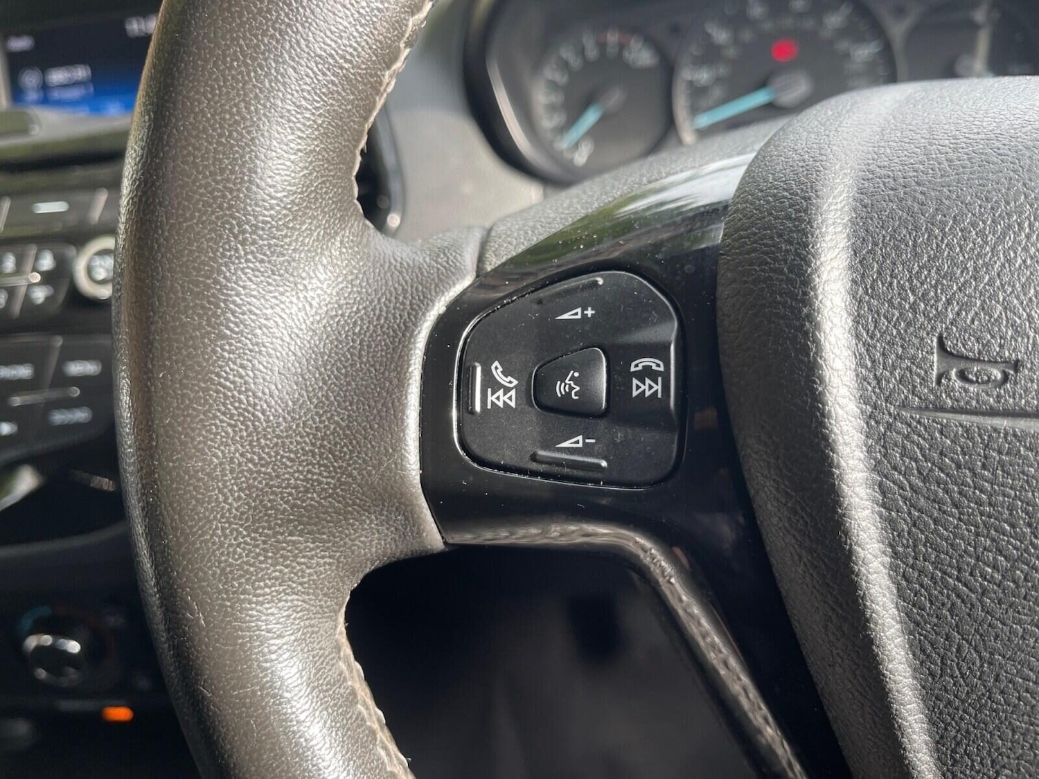 Used Ford Ka+ 2017 for sale - 76600031: Photo 26