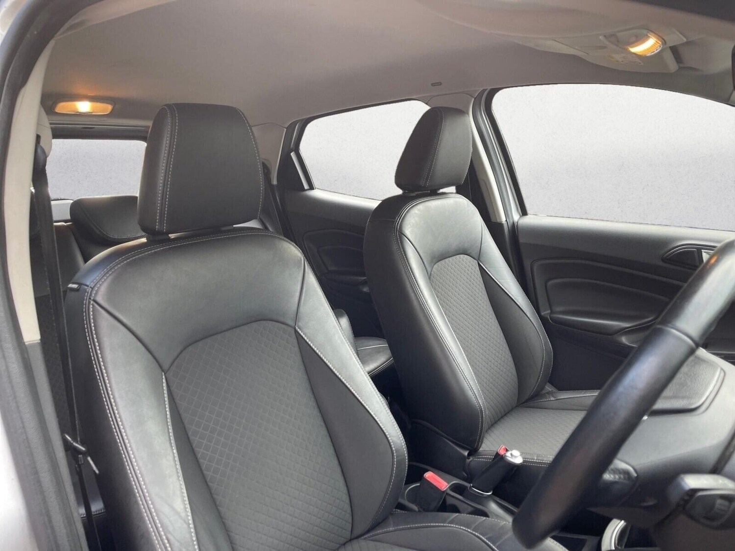 Used Ford Ecosport 2015 for sale - 77731036: Photo 13