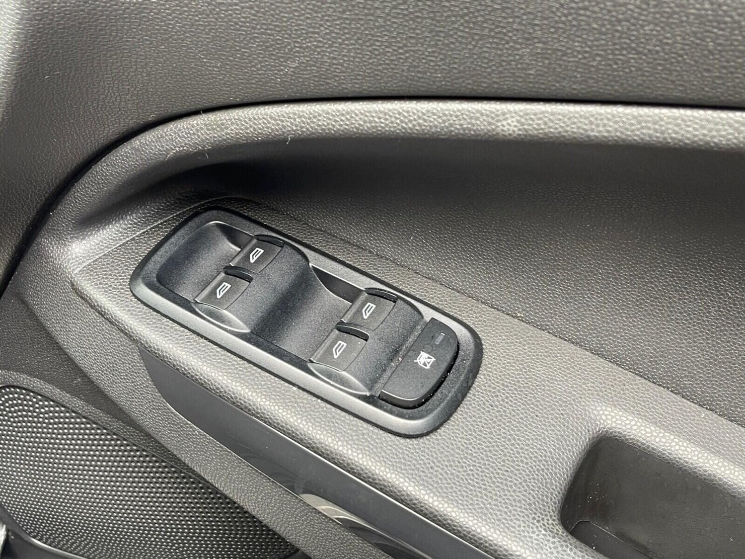 Used Ford Ecosport 2015 for sale - 77731036: Photo 20