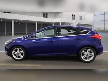 Used Ford Focus 2015 for sale - 77555002: Photo
