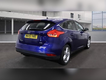 Used Ford Focus 2015 for sale - 77555002: Photo