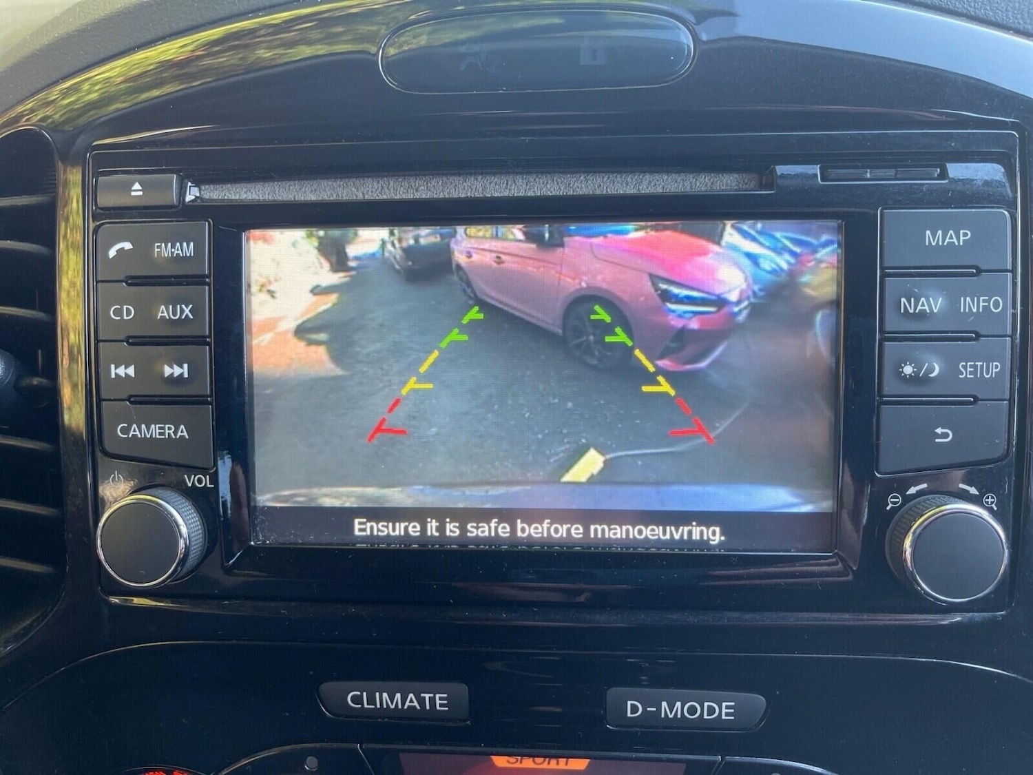 Used Nissan Juke 2014 for sale - 77654389: Photo 21