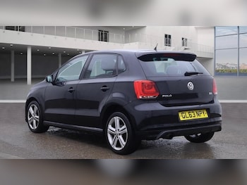 Used Volkswagen Polo 2014 for sale - 76665002: Photo