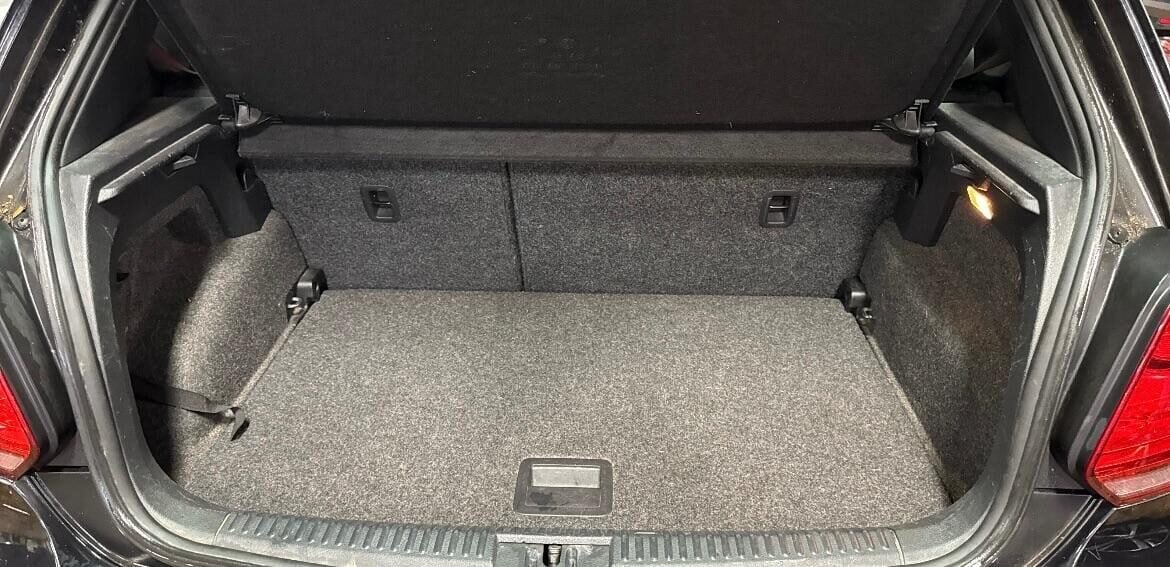 Used Volkswagen Polo 2014 for sale - 76665002: Photo 9