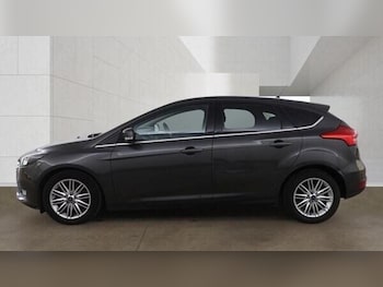 Used Ford Focus 2017 for sale - 78745074: Photo