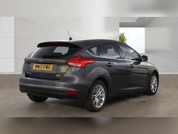 Used Ford Focus 2017 for sale - 78745074: Photo