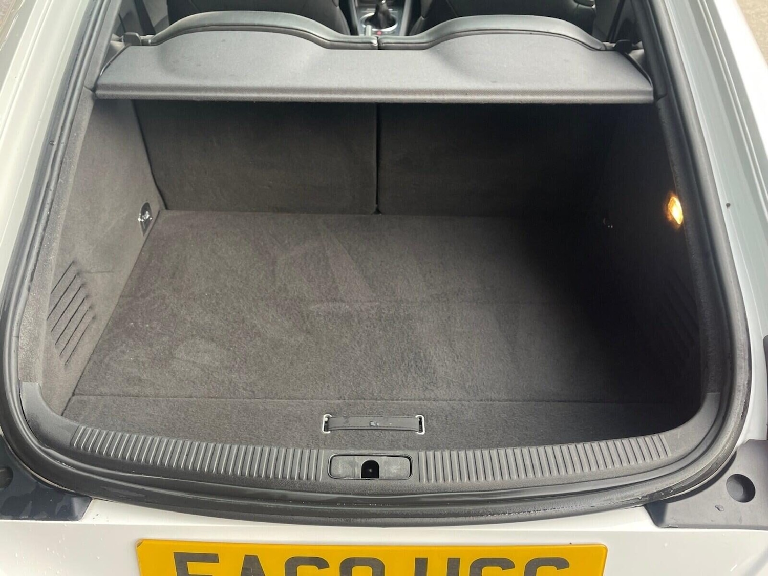 Used Audi TT 2010 for sale - 76831877: Photo 20