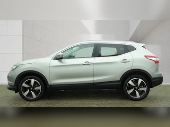 Used Nissan Qashqai 2015 for sale - 78218072: Photo