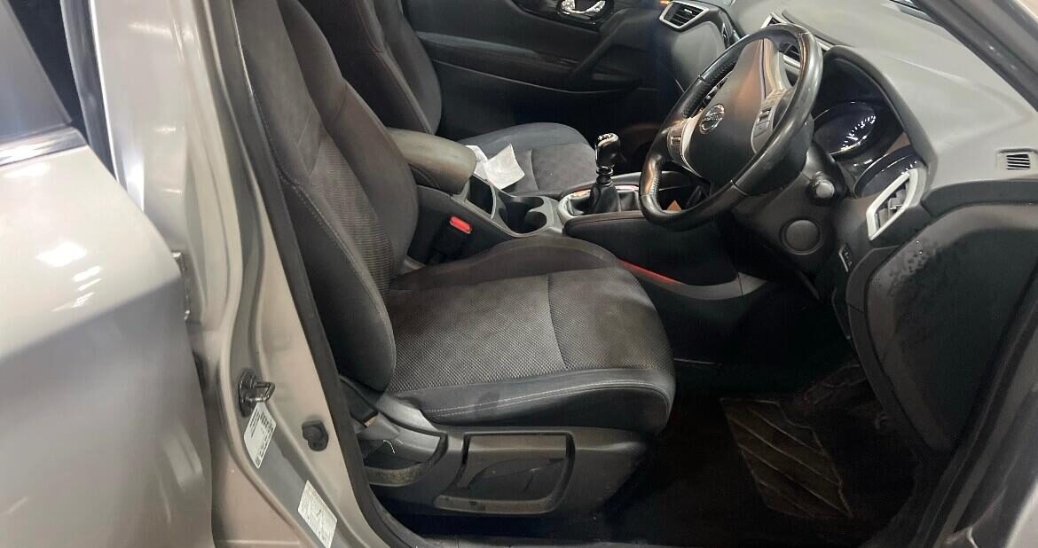 Used Nissan Qashqai 2015 for sale - 78218072: Photo 6