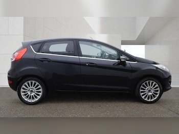 Used Ford Fiesta 2013 for sale - 79444924: Photo