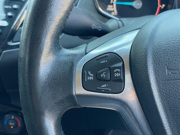 Used Ford Fiesta 2016 for sale - 75643712: Photo 26