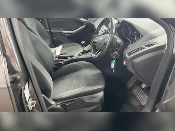 Used Ford Focus 2015 for sale - 75426666: Photo