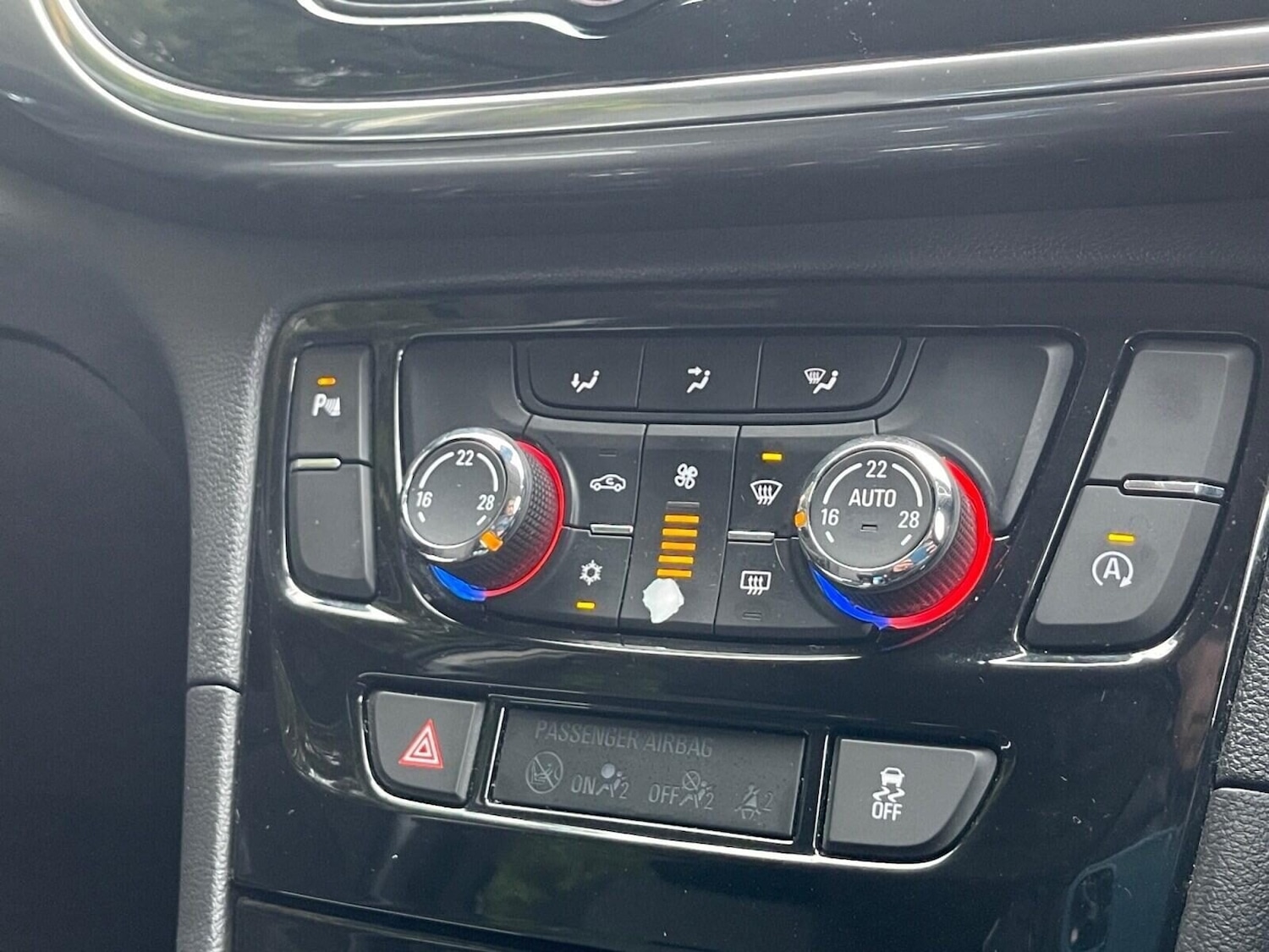 Used Vauxhall Mokka X 2016 for sale - 77649957: Photo 22