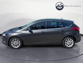 Used Ford Focus 2015 for sale - 79683477: Photo