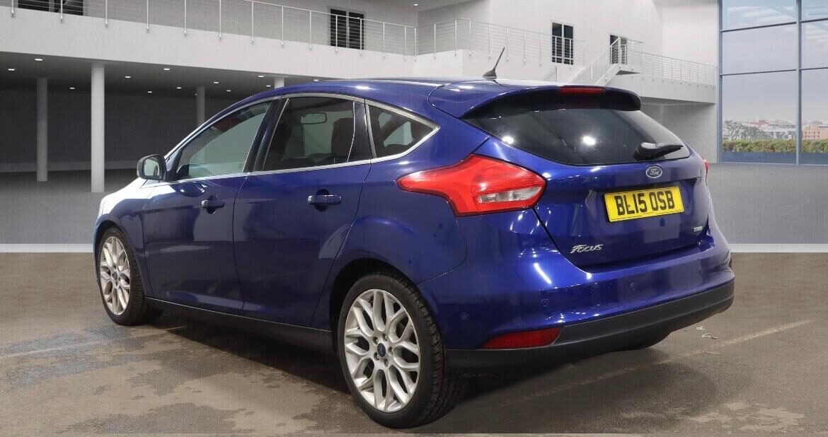 Used Ford Focus 2015 for sale - 77979901: Photo 4