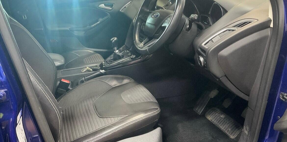 Used Ford Focus 2015 for sale - 77979901: Photo 5