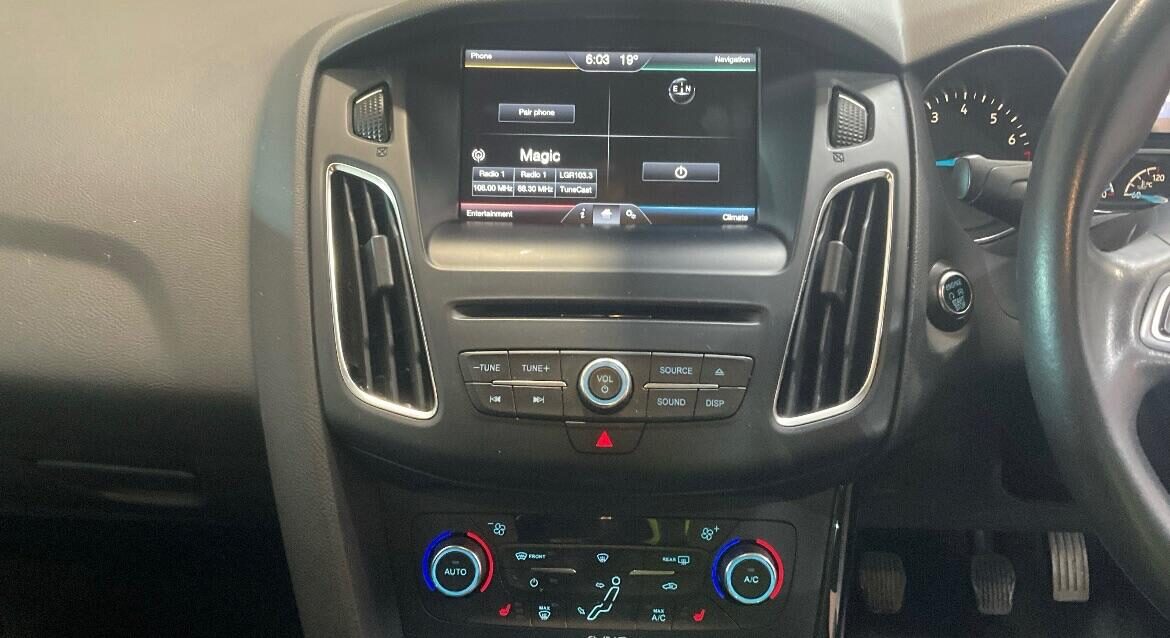 Used Ford Focus 2015 for sale - 77979901: Photo 6