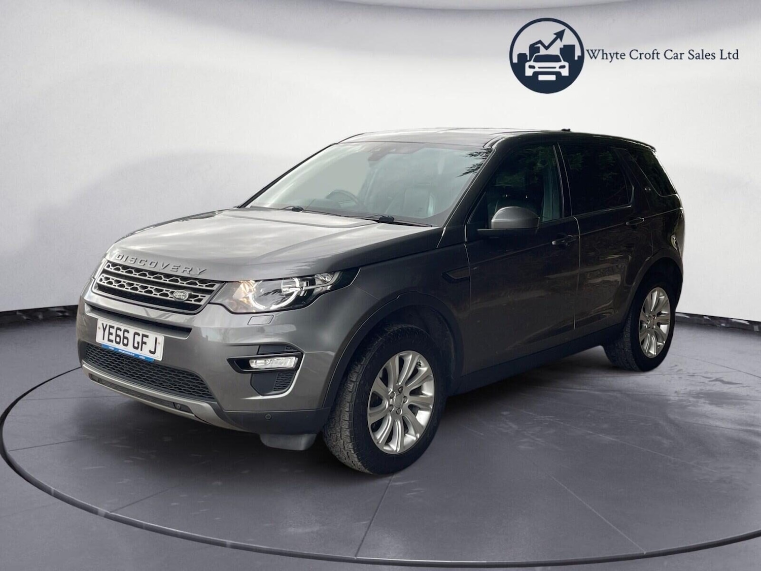 Used Land Rover Discovery Sport 2016 for sale - 76378953: Photo 4