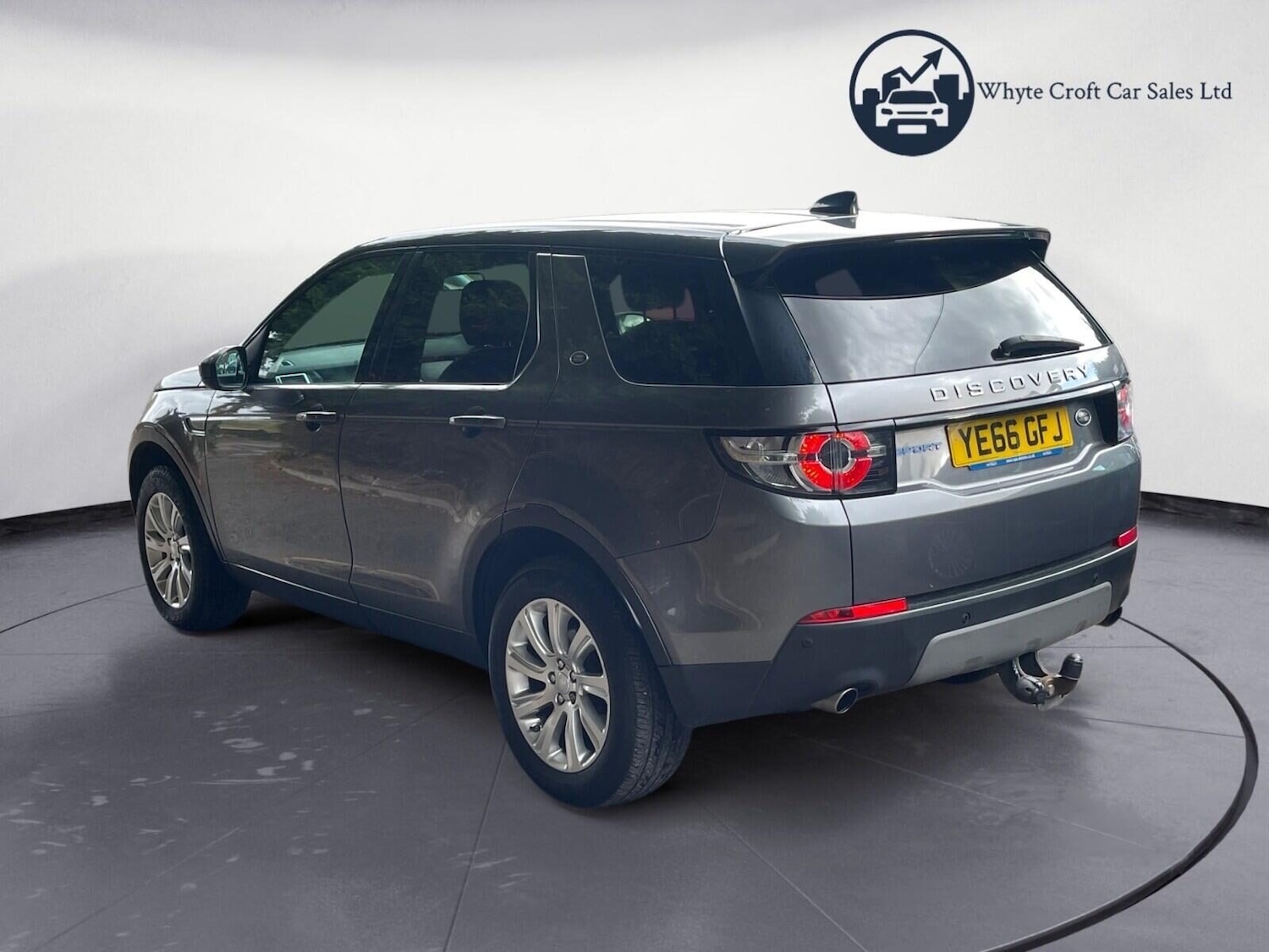 Used Land Rover Discovery Sport 2016 for sale - 76378953: Photo 6