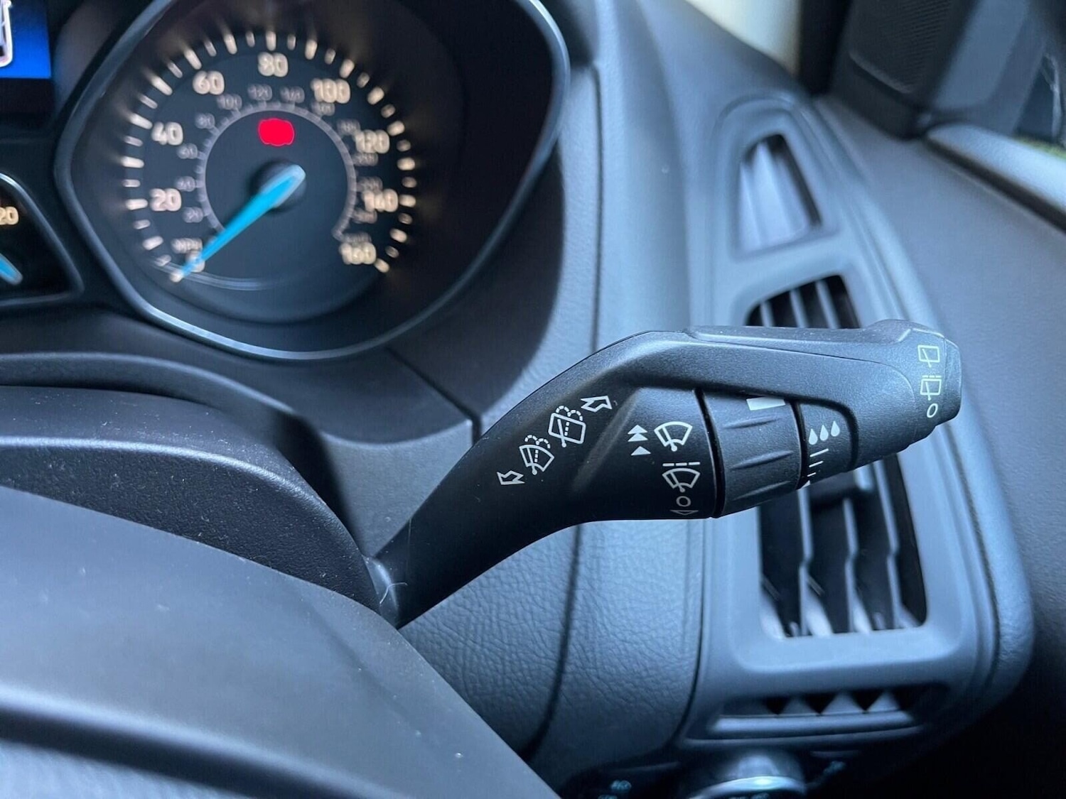 Used Ford Focus 2016 for sale - 76508916: Photo 24