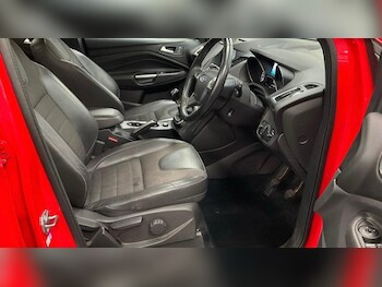 Used Ford Kuga 2015 for sale - 76542946: Photo