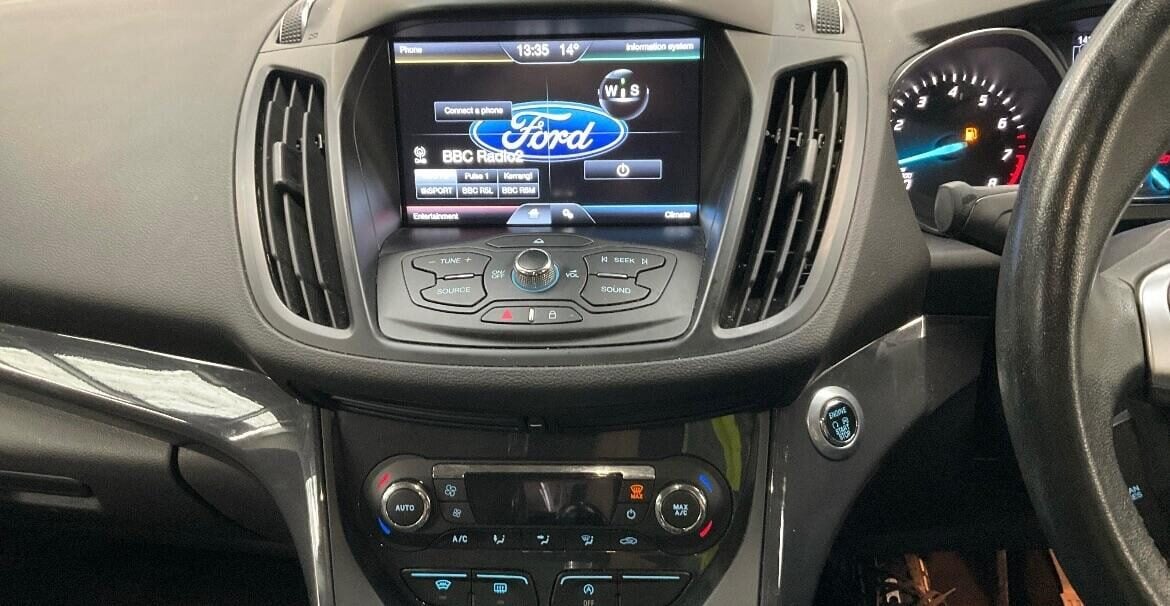 Used Ford Kuga 2015 for sale - 76542946: Photo 5