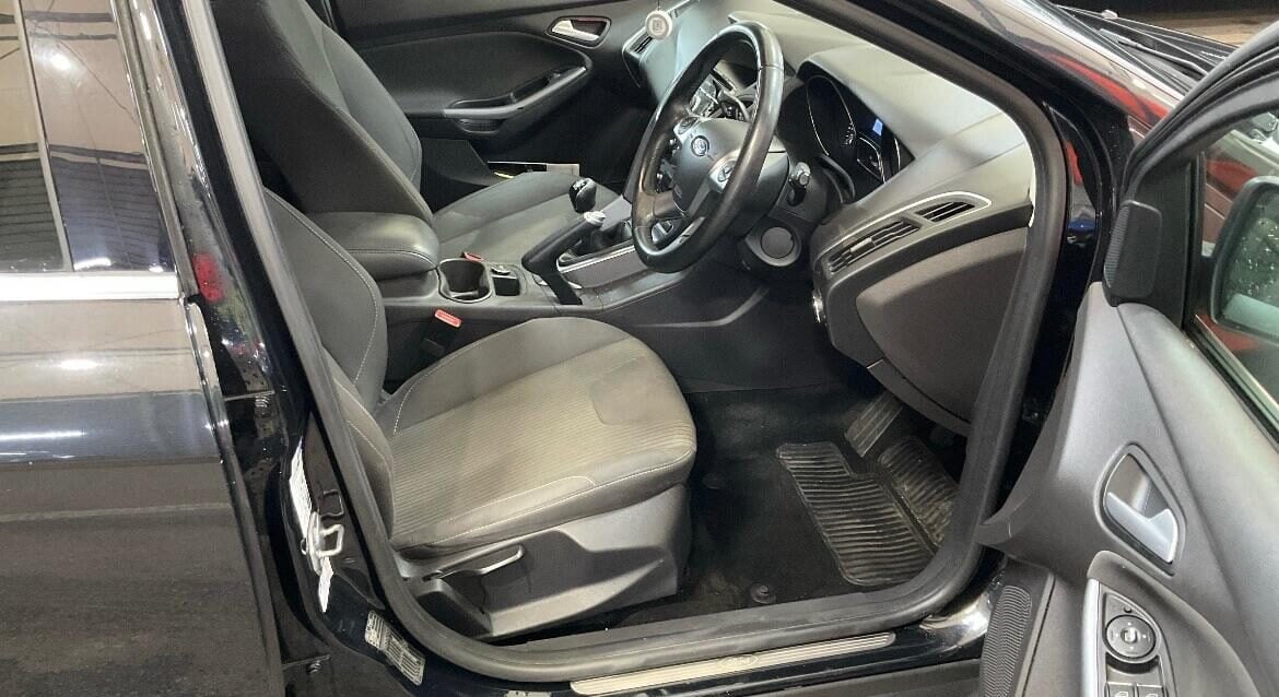 Used Ford Focus 2014 for sale - 78106223: Photo 6