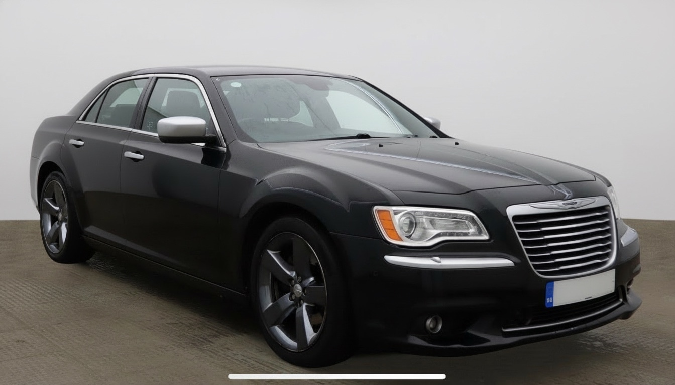 Used Chrysler 300C 2012 for sale - 76483110: Photo 1