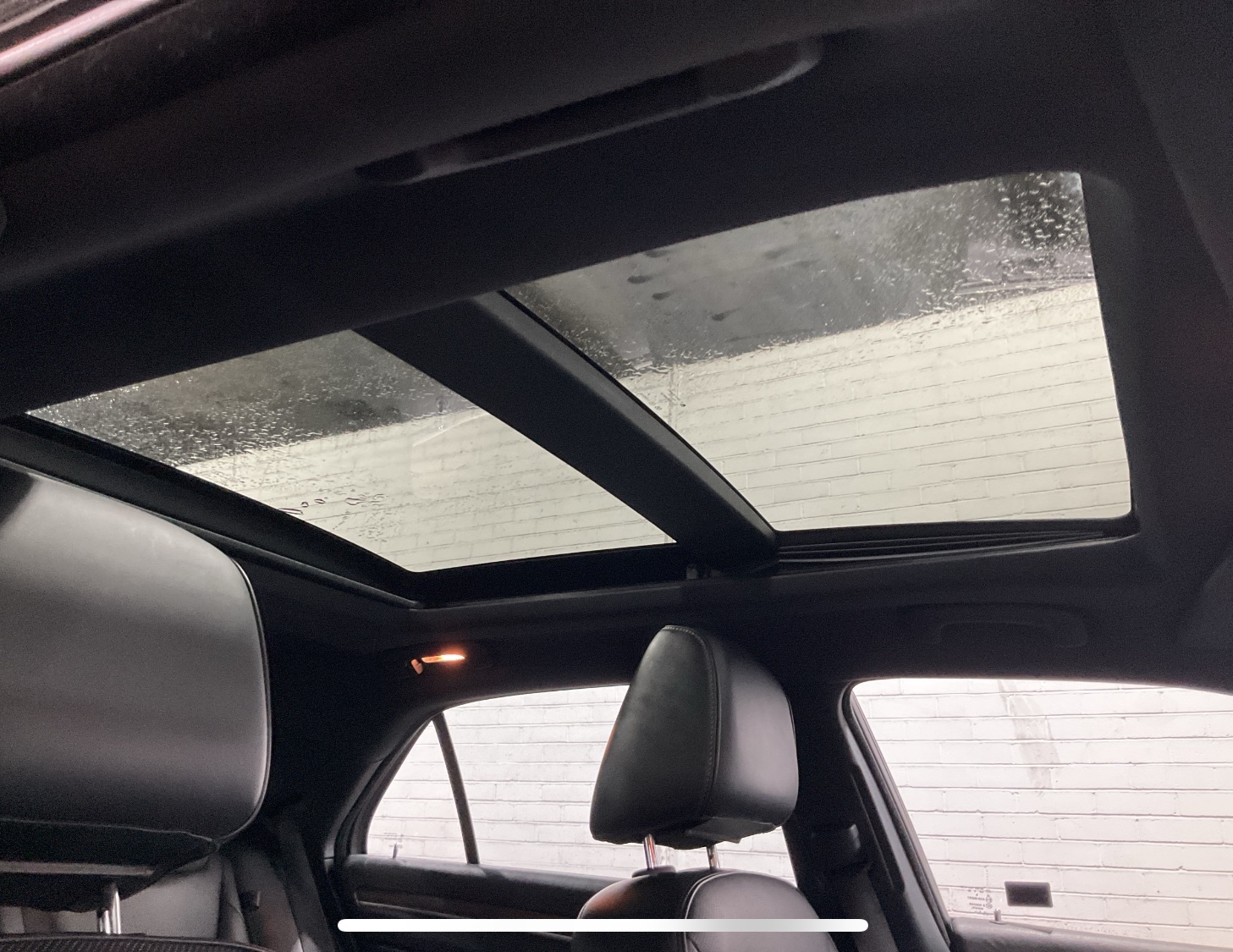 Used Chrysler 300C 2012 for sale - 76483110: Photo 11