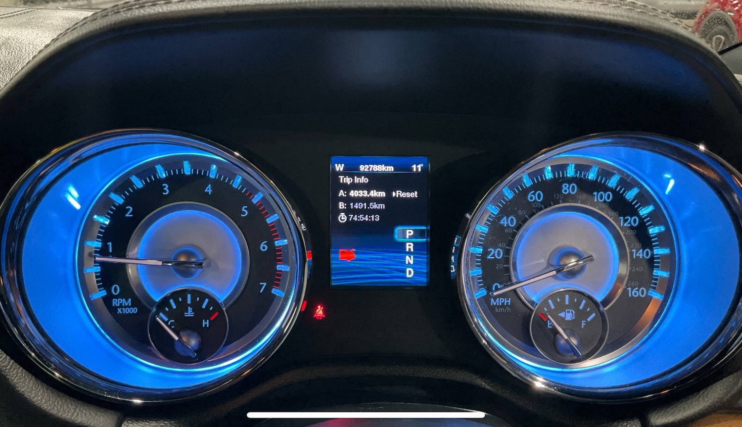 Used Chrysler 300C 2012 for sale - 76483110: Photo 12